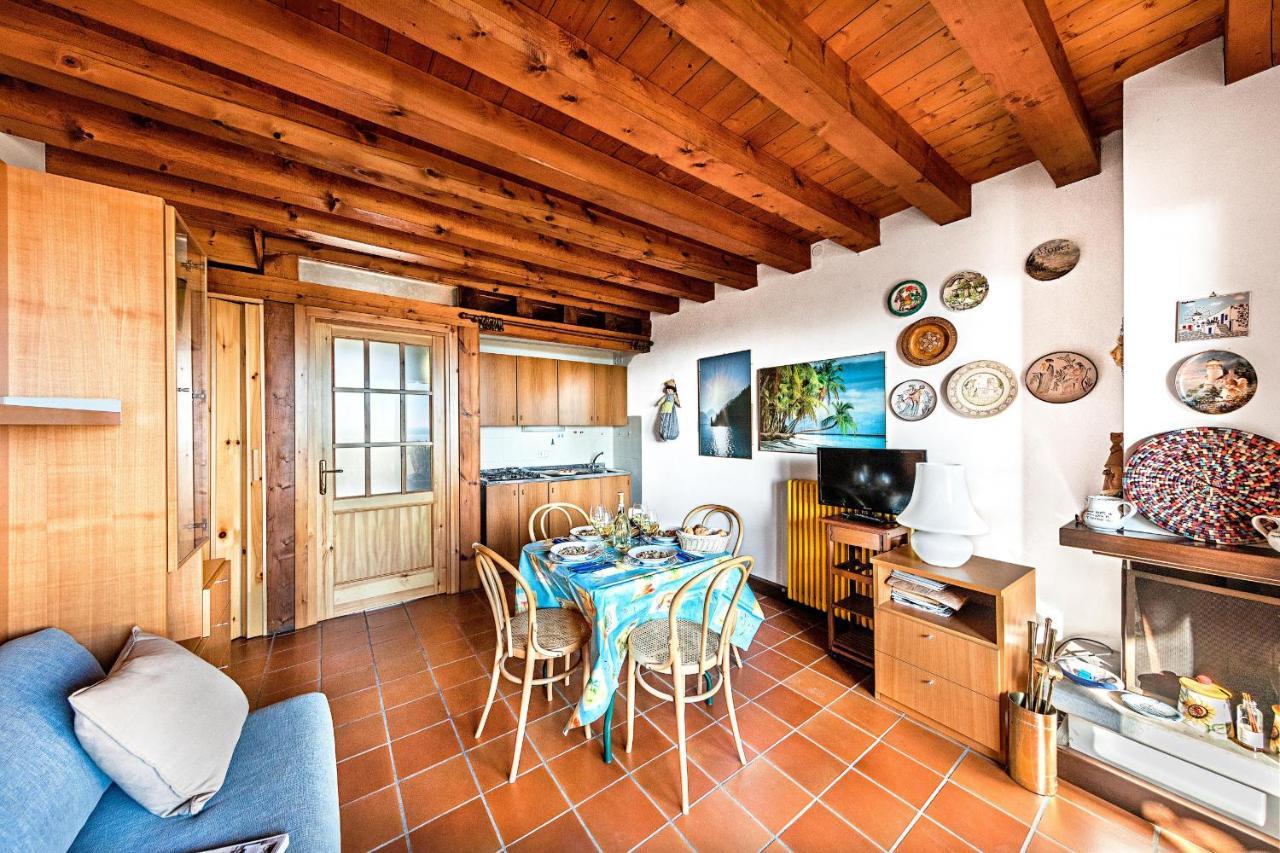 Residence Moniga Porto 1-08 By Wonderful Italy Moniga del Garda Bagian luar foto