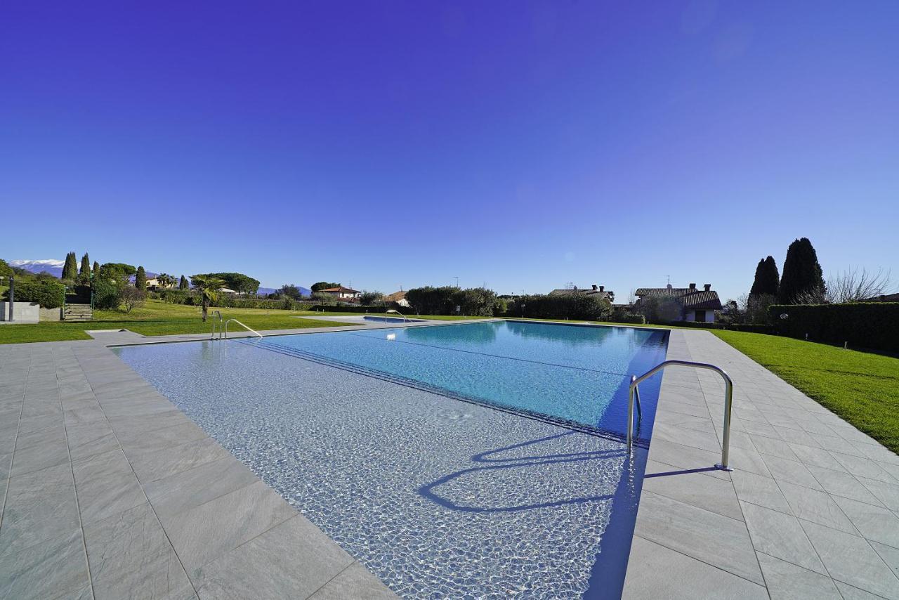 Residence Moniga Porto 1-08 By Wonderful Italy Moniga del Garda Bagian luar foto
